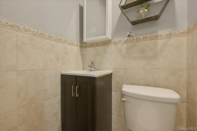 8644 233rd Street, Queens Village, NY 11427