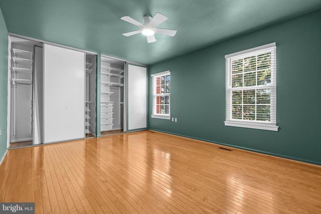 6645 MEDINAH LN, Alexandria, VA 22312