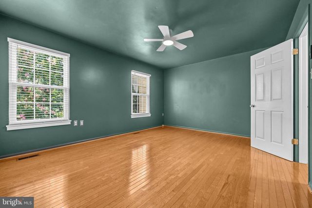6645 MEDINAH LN, Alexandria, VA 22312
