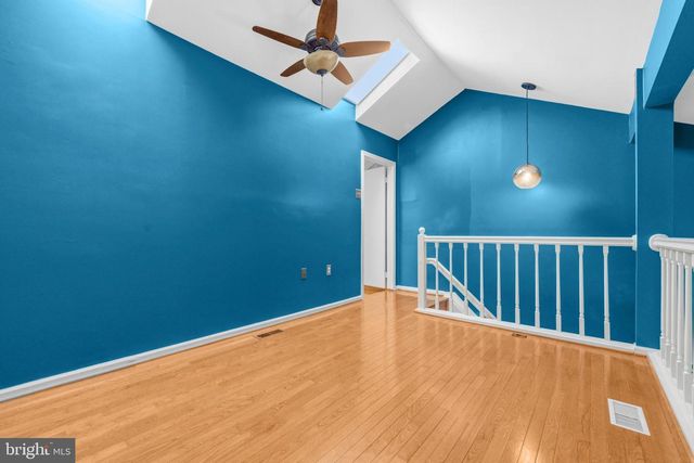 6645 MEDINAH LN, Alexandria, VA 22312