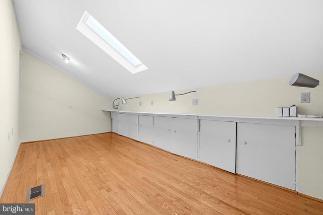 6645 MEDINAH LN, Alexandria, VA 22312