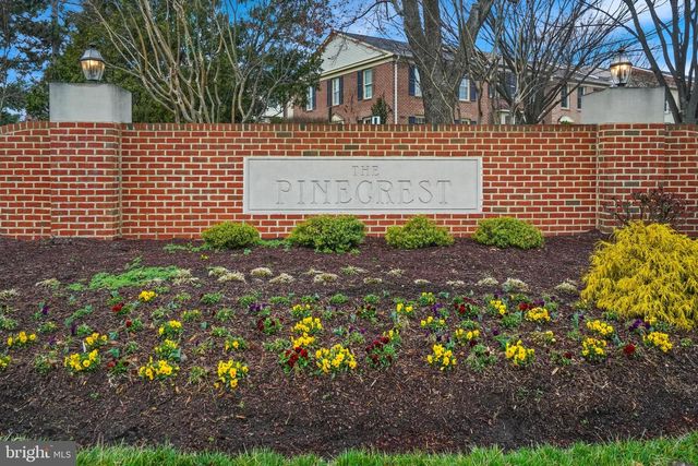 6645 MEDINAH LN, Alexandria, VA 22312