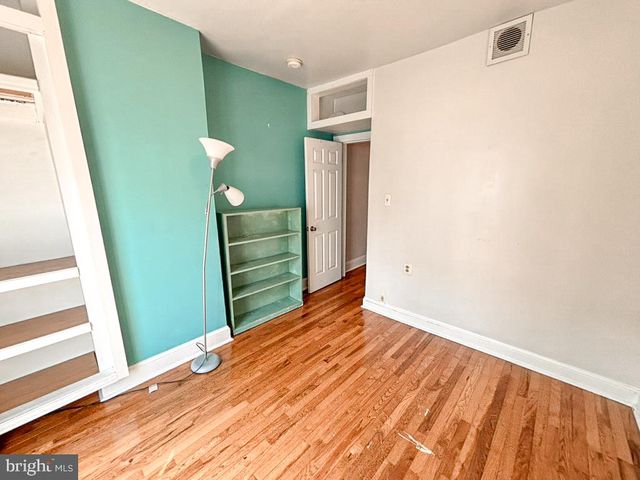 3330 BRANDYWINE ST, Philadelphia, PA 19104