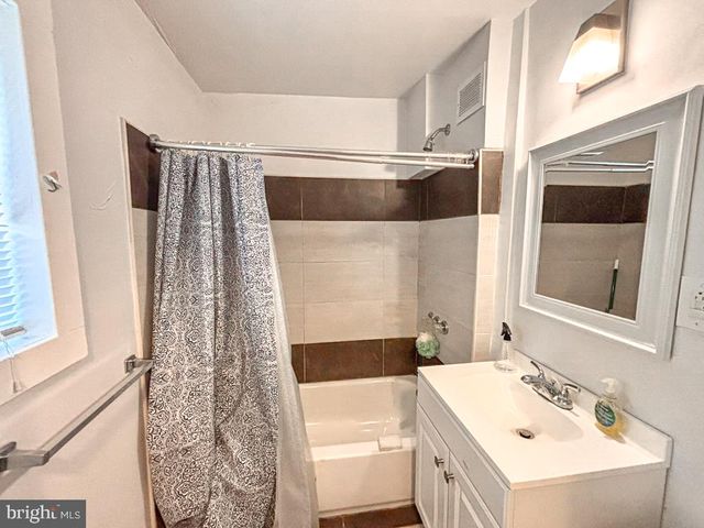 3330 BRANDYWINE ST, Philadelphia, PA 19104