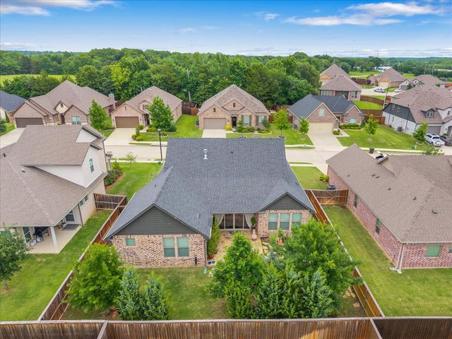 3827 Fawn Meadow Trail, Denison, TX 75020