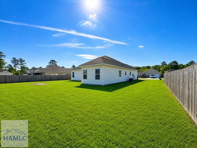 16 Forman Way SE, Ludowici, GA 31316