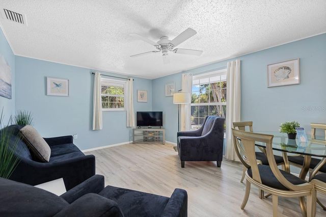 4055 BAY OAKS CIRCLE, Englewood, FL 34223