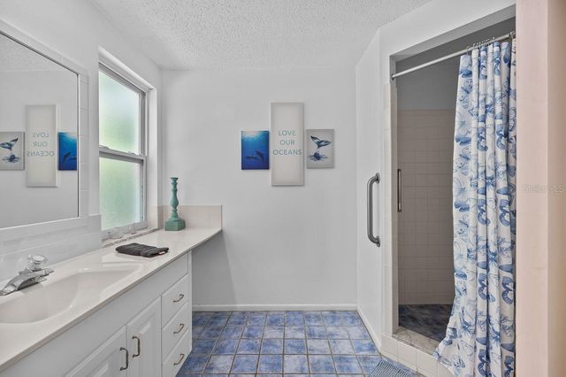 4055 BAY OAKS CIRCLE, Englewood, FL 34223