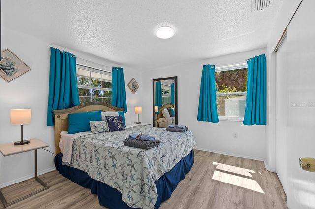 4055 BAY OAKS CIRCLE, Englewood, FL 34223