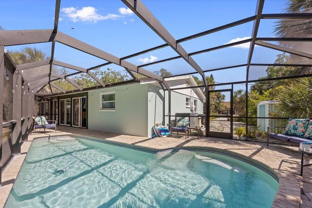 4055 BAY OAKS CIRCLE, Englewood, FL 34223