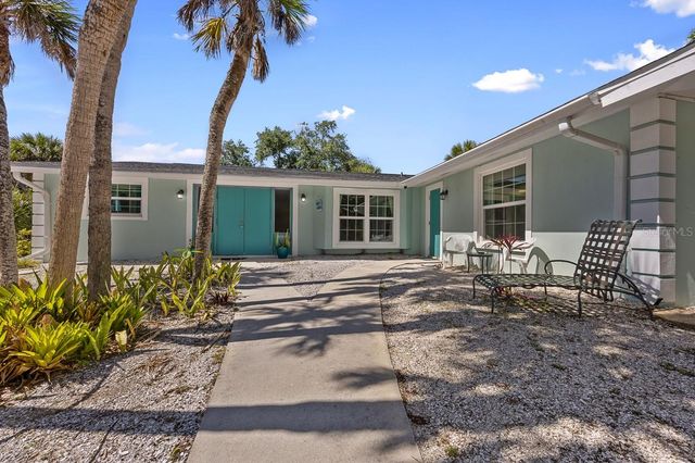 4055 BAY OAKS CIRCLE, Englewood, FL 34223
