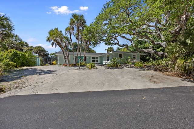 4055 BAY OAKS CIRCLE, Englewood, FL 34223