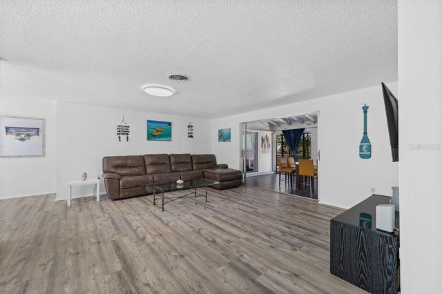 4055 BAY OAKS CIRCLE, Englewood, FL 34223