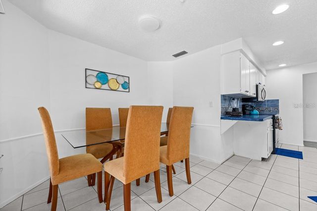 4055 BAY OAKS CIRCLE, Englewood, FL 34223