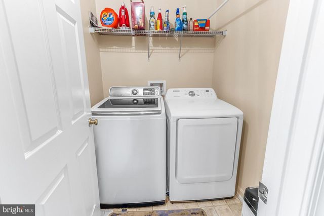 317 FONTANA CIR, Martinsburg, WV 25403