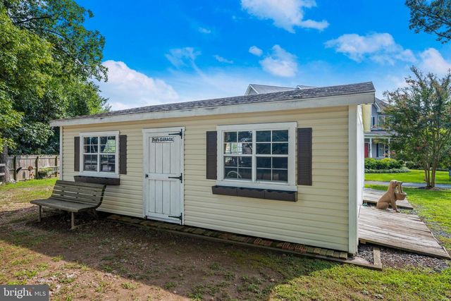 10695 HARDING RD, Laurel, MD 20723