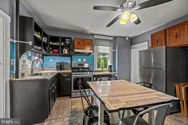 10695 HARDING RD, Laurel, MD 20723