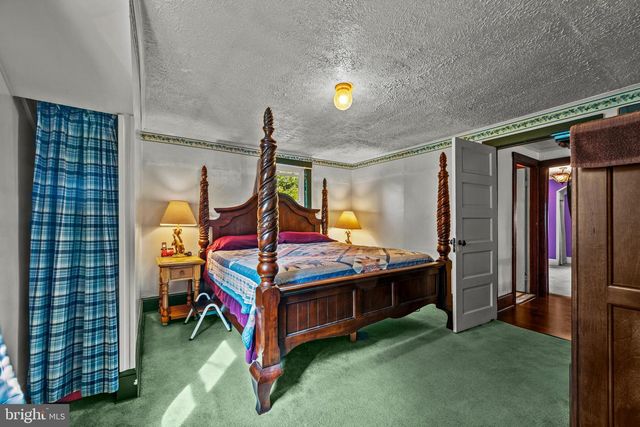 10695 HARDING RD, Laurel, MD 20723