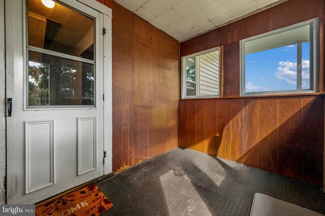 10695 HARDING RD, Laurel, MD 20723