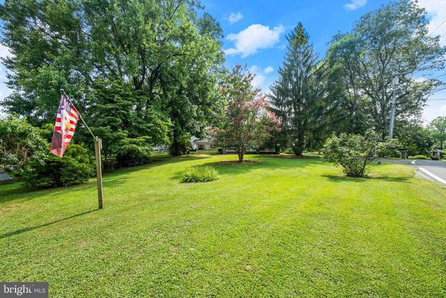 10695 HARDING RD, Laurel, MD 20723