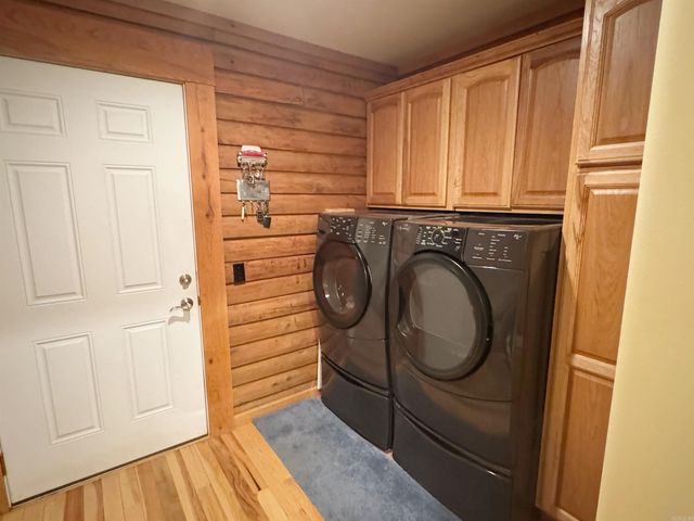 4003 Sunny Fox Rd, Mountain View, AR 72560