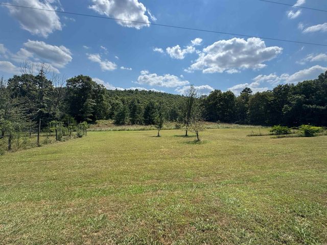 4003 Sunny Fox Rd, Mountain View, AR 72560