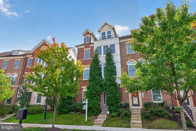 44687 COLLINGDALE TER, Ashburn, VA 20147