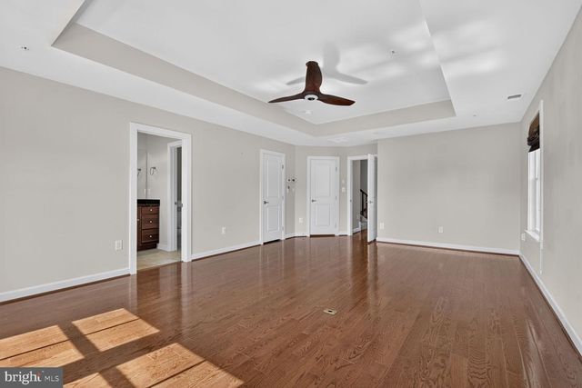 44687 COLLINGDALE TER, Ashburn, VA 20147