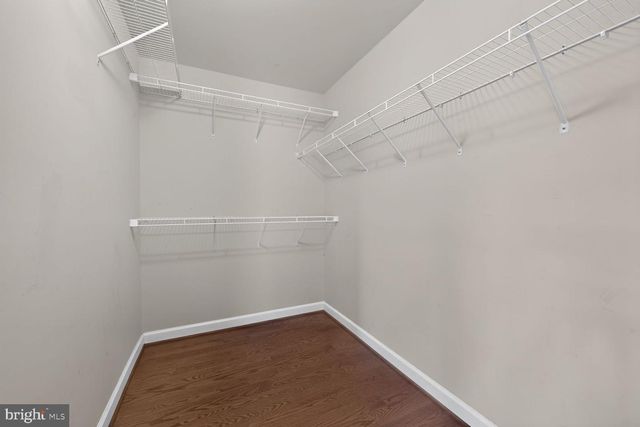 44687 COLLINGDALE TER, Ashburn, VA 20147