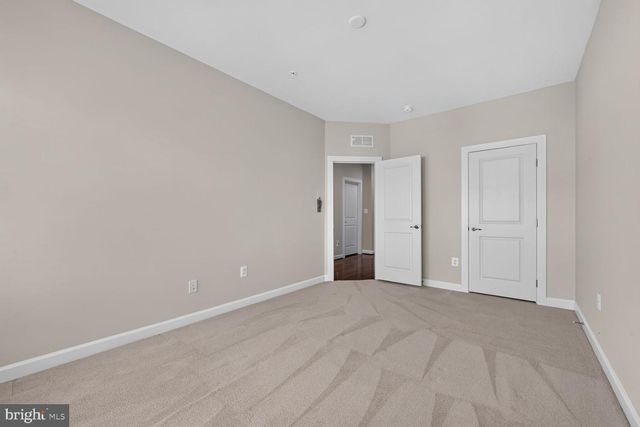 44687 COLLINGDALE TER, Ashburn, VA 20147