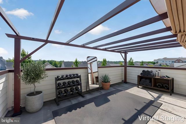 44687 COLLINGDALE TER, Ashburn, VA 20147