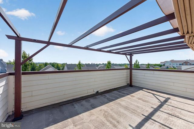 44687 COLLINGDALE TER, Ashburn, VA 20147
