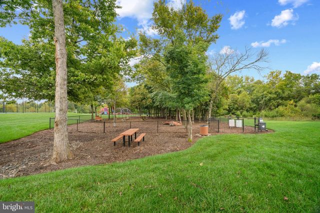 44687 COLLINGDALE TER, Ashburn, VA 20147
