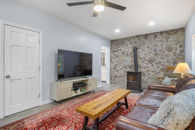 4261 Province Lake Road, Wakefield, NH 03830