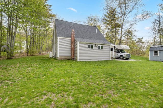 4261 Province Lake Road, Wakefield, NH 03830