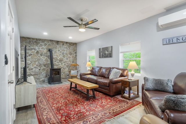 4261 Province Lake Road, Wakefield, NH 03830