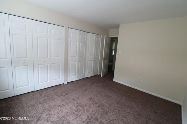 32 Pin Oak Lane, Little Egg Harbor, NJ 08087