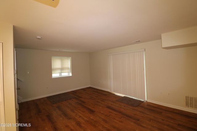 32 Pin Oak Lane, Little Egg Harbor, NJ 08087