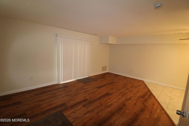32 Pin Oak Lane, Little Egg Harbor, NJ 08087