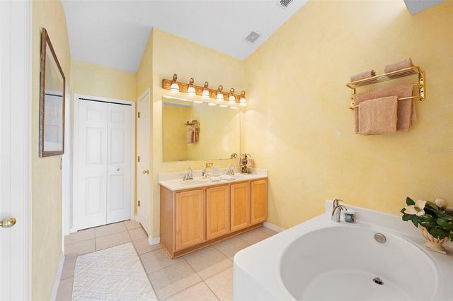 1205 GREATER EAGLE COURT, Groveland, FL 34736