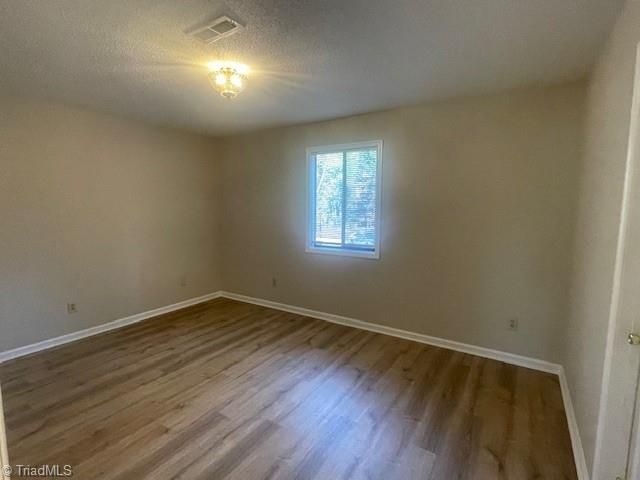 123 Cloister Oaks Circle, Winston-salem, NC 27127
