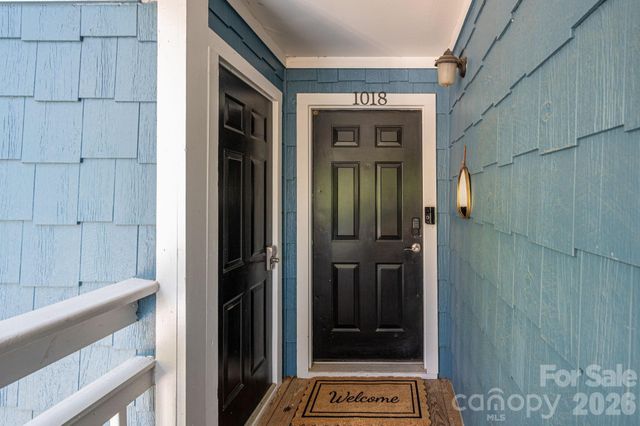 1018 Southwest Drive, Davidson, NC 28036