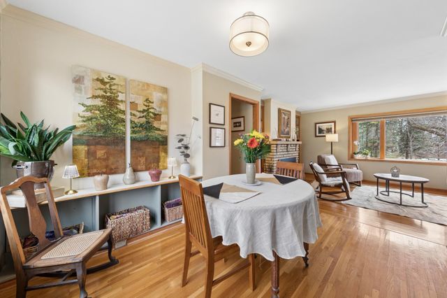 6466 Stillwater Boulevard N, Oakdale, MN 55128