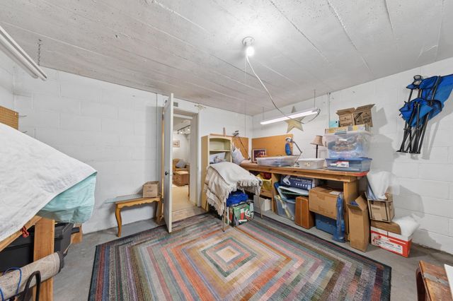 6466 Stillwater Boulevard N, Oakdale, MN 55128