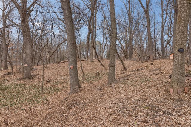 6466 Stillwater Boulevard N, Oakdale, MN 55128