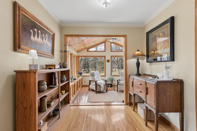 6466 Stillwater Boulevard N, Oakdale, MN 55128