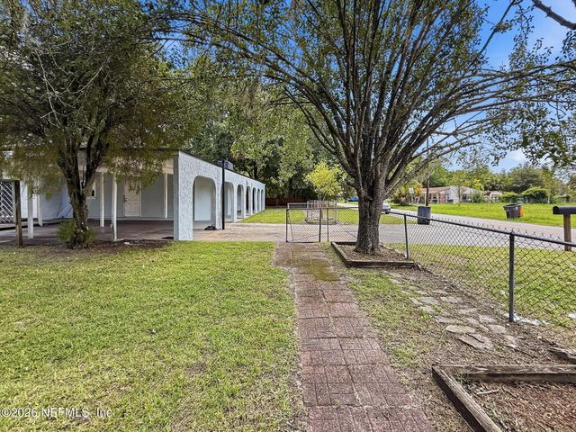 7999 CECIL Street, Jacksonville, FL 32221