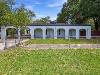 7999 CECIL Street, Jacksonville, FL 32221