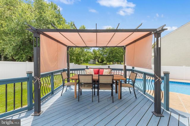 217 WAYSIDE DR, Warrington, PA 18976
