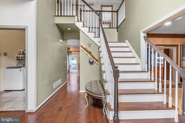 217 WAYSIDE DR, Warrington, PA 18976